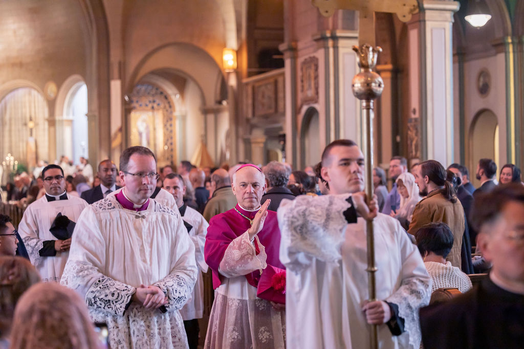 Serra Mass 7_Kara Kacvinsky