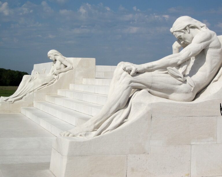 vimy-monument-1068003_1280
